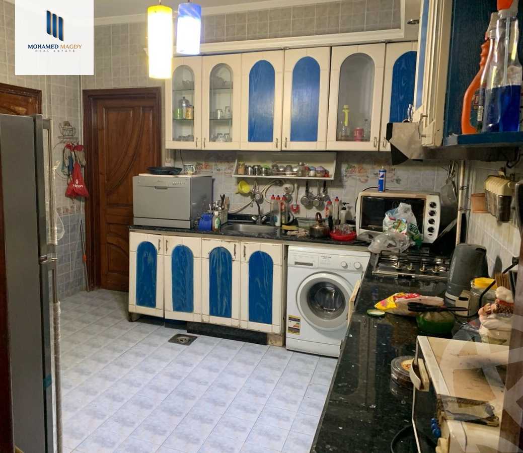 https://aqarmap.com.eg/en/listing/5809712-for-sale-cairo-el-sheikh-zayed-city-compounds-el-yasmeen-compound