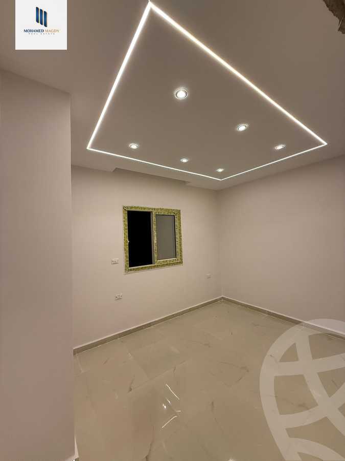 https://aqarmap.com.eg/en/listing/5830438-for-sale-cairo-6th-of-october-el-ahyaa-neighborhood-4th-school-st