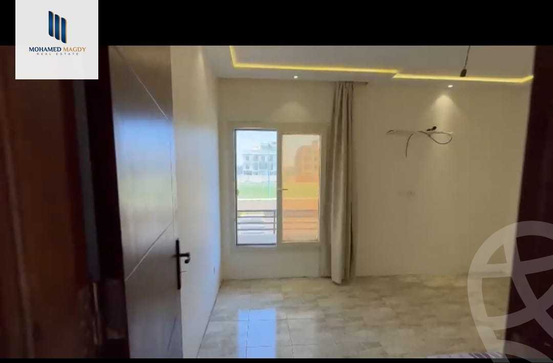 https://aqarmap.com.eg/en/listing/5830772-for-sale-cairo-el-sheikh-zayed-city-el-hay-eltaseaa-area-3
