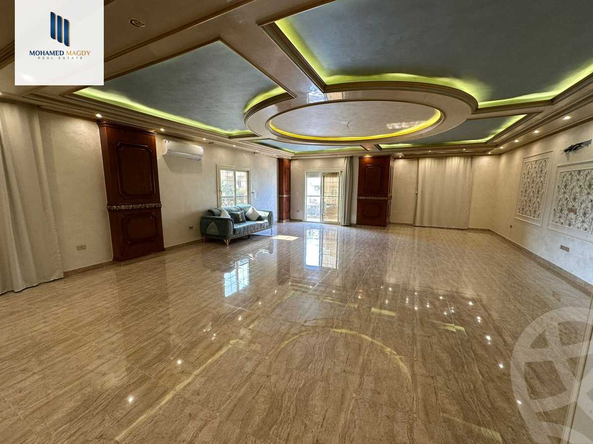 https://aqarmap.com.eg/ar/listing/5830859-for-sale-cairo-6th-of-october-featured-neighborhood-fourth-touristic-village-mahmoud-sami-el-baroudi-st
