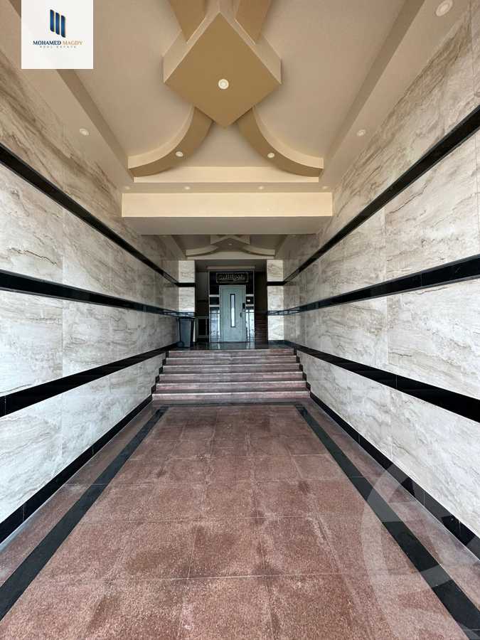 https://aqarmap.com.eg/ar/listing/5830859-for-sale-cairo-6th-of-october-featured-neighborhood-fourth-touristic-village-mahmoud-sami-el-baroudi-st