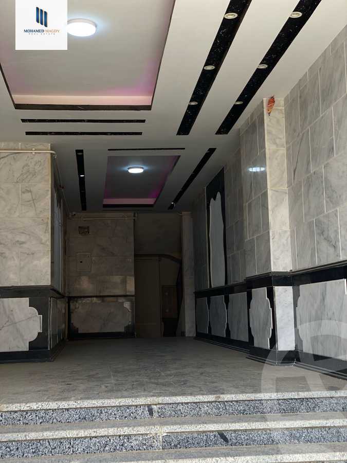 https://aqarmap.com.eg/en/listing/5832306-for-sale-cairo-el-sheikh-zayed-city-compounds-zayed-heights-compound