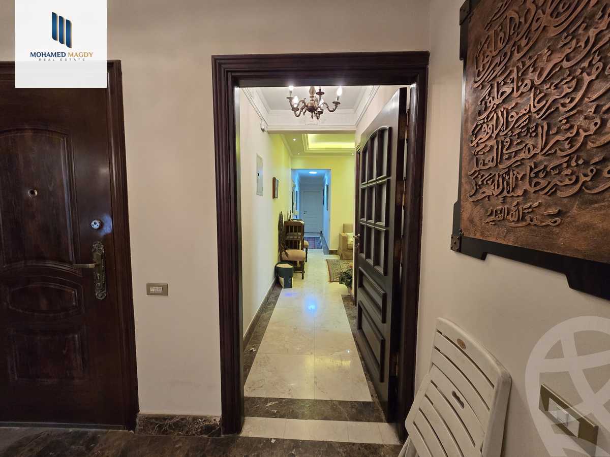 https://aqarmap.com.eg/ar/listing/5832994-for-sale-cairo-6th-of-october-compounds-mena-garden-city