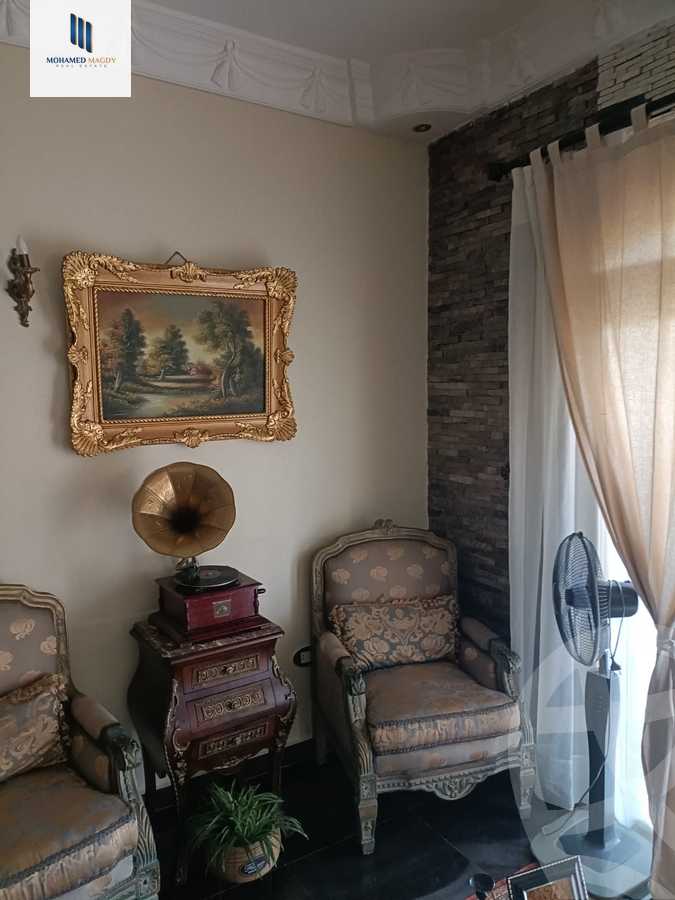 https://aqarmap.com.eg/en/listing/5833290-for-sale-cairo-el-sheikh-zayed-city-compounds-royal-meadows