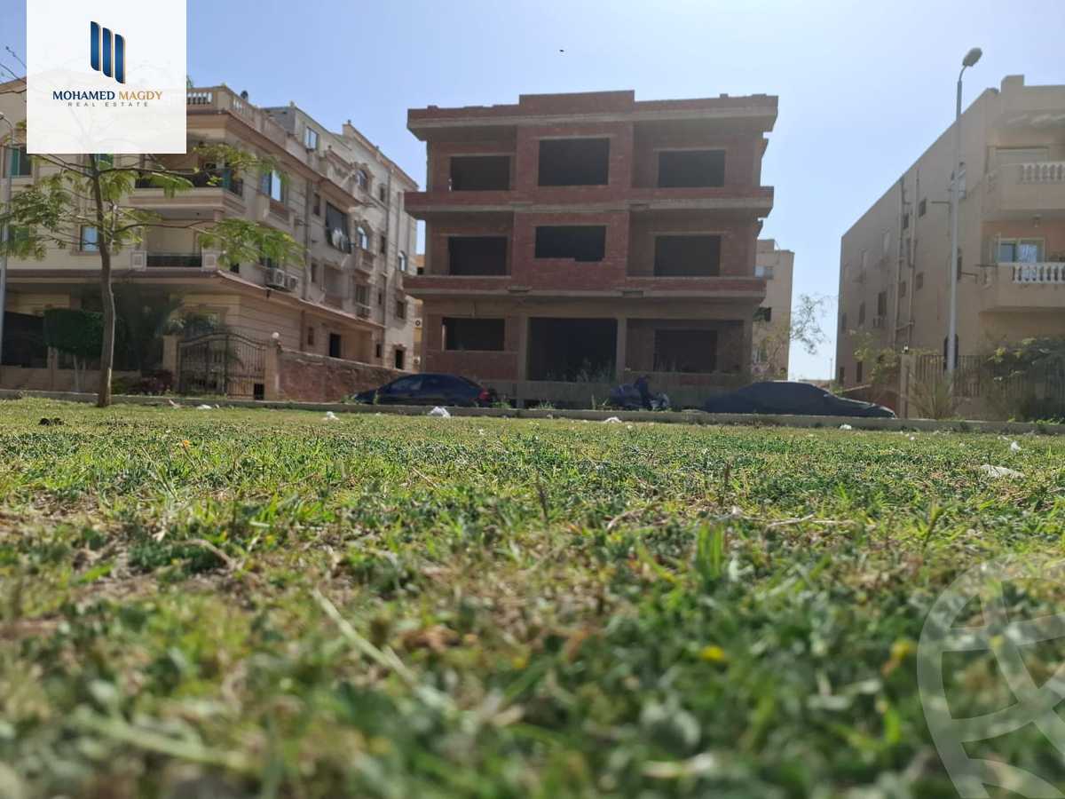 https://aqarmap.com.eg/ar/listing/5833300-for-sale-cairo-el-sheikh-zayed-city-el-hay-elasher-street-100