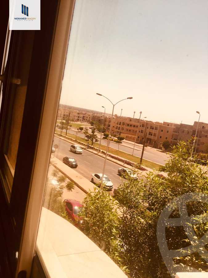https://aqarmap.com.eg/ar/listing/5752961-for-sale-cairo-el-sheikh-zayed-city-el-hay-el-hady-ashaer-area-4-el-marwa-st