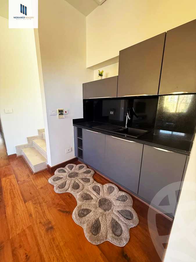 https://aqarmap.com.eg/en/listing/5854765-for-sale-cairo-el-sheikh-zayed-city-compounds-kmbwnd-ljry-swdyk