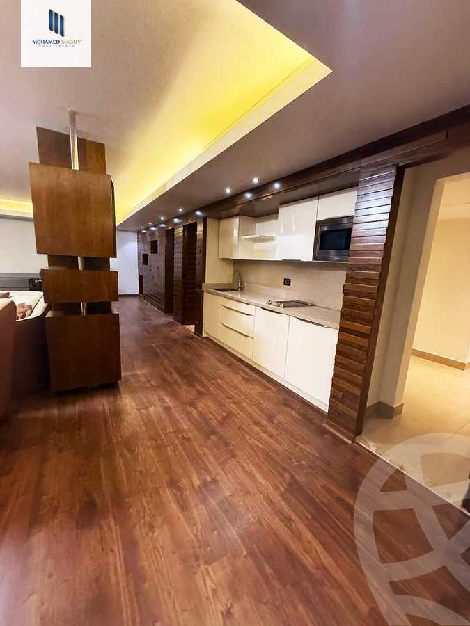 https://aqarmap.com.eg/en/listing/5854765-for-sale-cairo-el-sheikh-zayed-city-compounds-kmbwnd-ljry-swdyk