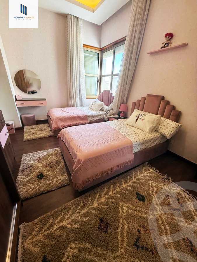 https://aqarmap.com.eg/en/listing/5854765-for-sale-cairo-el-sheikh-zayed-city-compounds-kmbwnd-ljry-swdyk