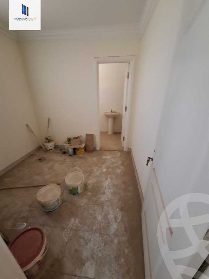 https://aqarmap.com.eg/en/listing/5860113-for-sale-cairo-6th-of-october-featured-neighborhood-fourth-touristic-village-mahmoud-sami-el-baroudi-st