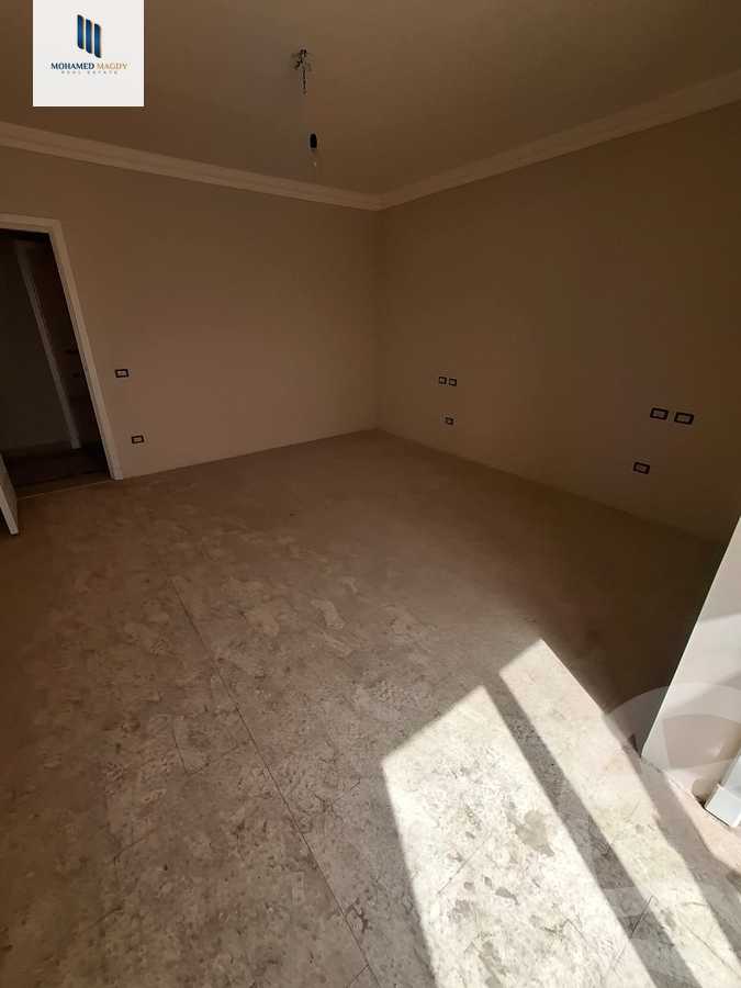 https://aqarmap.com.eg/en/listing/5860113-for-sale-cairo-6th-of-october-featured-neighborhood-fourth-touristic-village-mahmoud-sami-el-baroudi-st