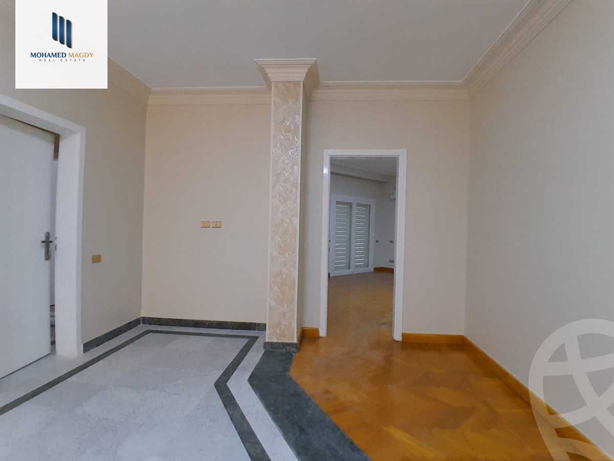 https://aqarmap.com.eg/en/listing/5860554-for-sale-cairo-6th-of-october-compounds-mena-garden-city