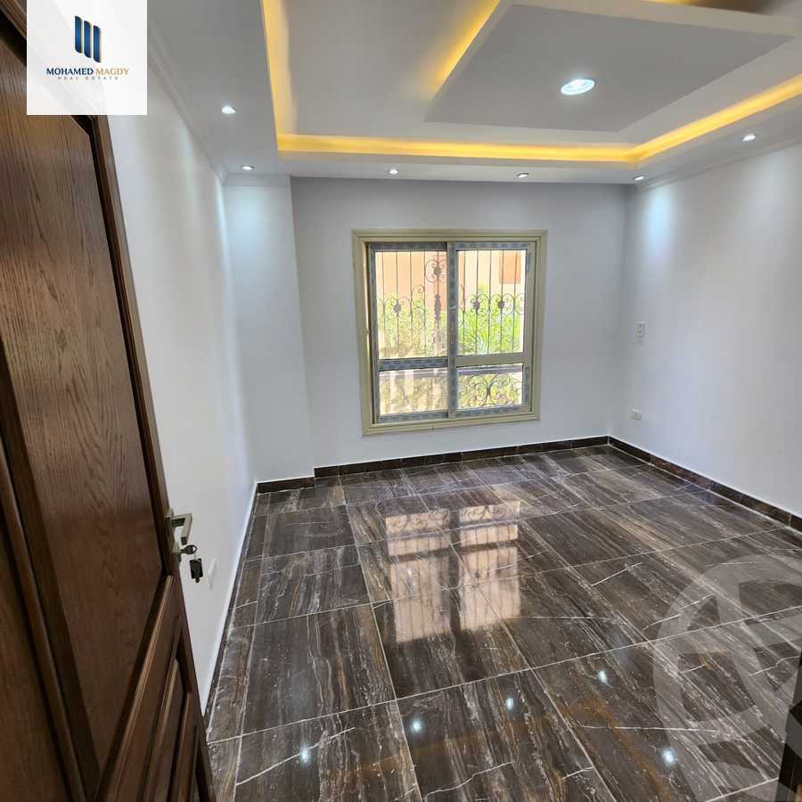 https://aqarmap.com.eg/en/listing/5867236-for-sale-cairo-el-sheikh-zayed-city-compounds-el-khamayel