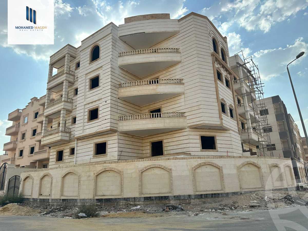 https://aqarmap.com.eg/en/listing/5906906-for-sale-cairo-6th-of-october-el-tawsaat-el-shamalya-hy-2000-qt