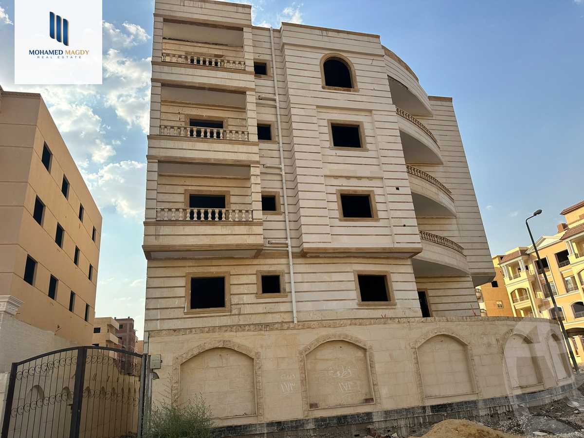 https://aqarmap.com.eg/en/listing/5906906-for-sale-cairo-6th-of-october-el-tawsaat-el-shamalya-hy-2000-qt