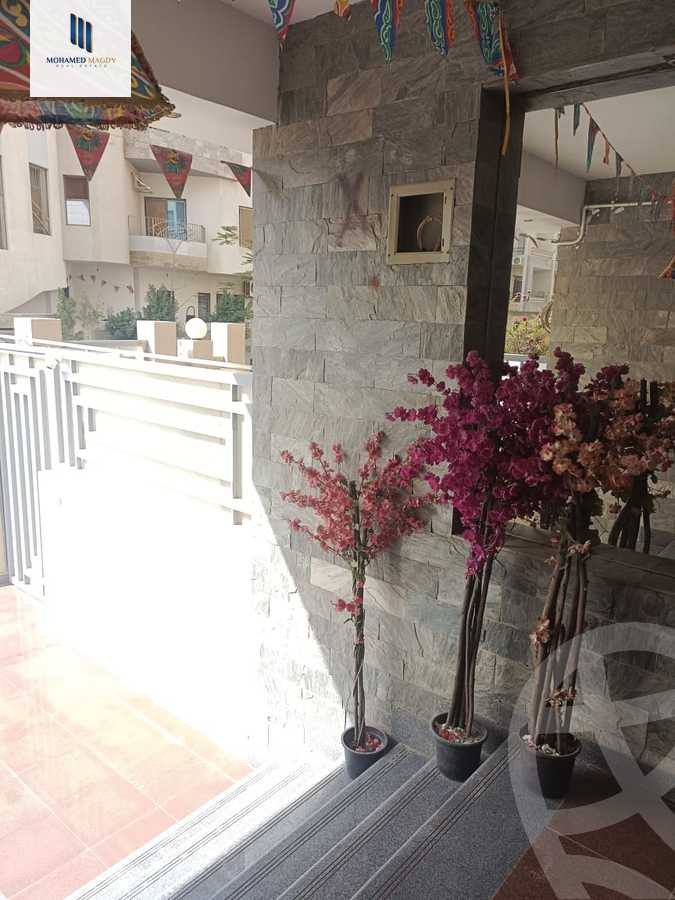 https://aqarmap.com.eg/en/listing/5918736-for-sale-cairo-6th-of-october-compounds-high-town