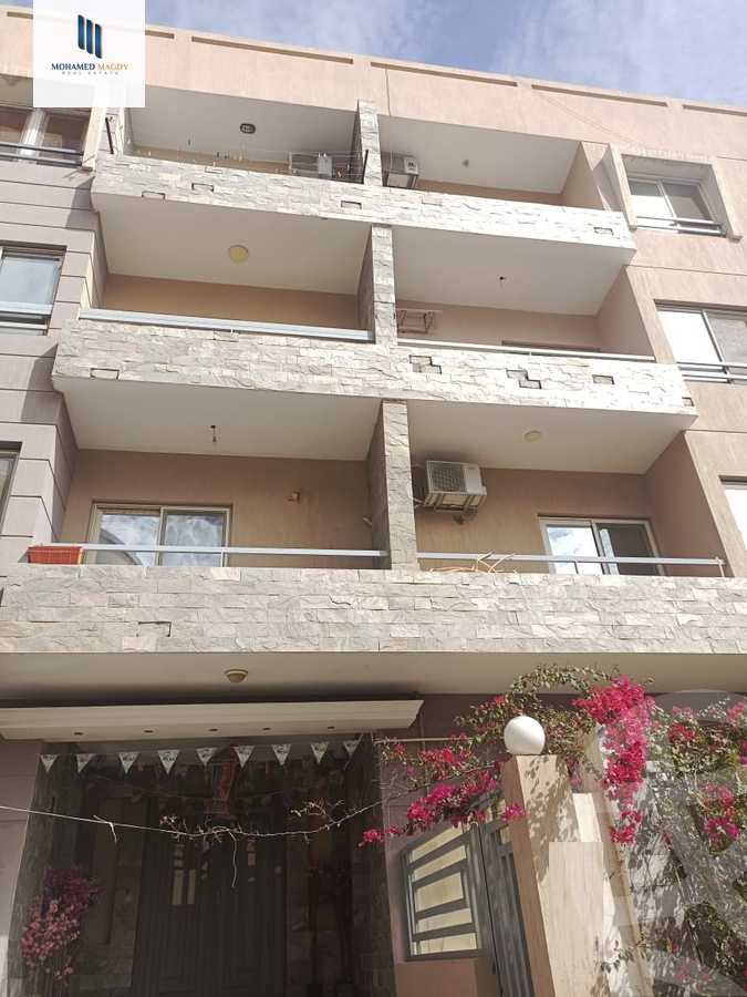 https://aqarmap.com.eg/en/listing/5918736-for-sale-cairo-6th-of-october-compounds-high-town