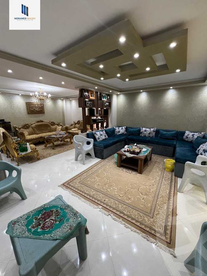 https://aqarmap.com.eg/en/listing/5918846-for-sale-cairo-6th-of-october-compounds-high-town