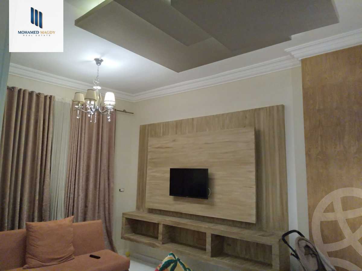 https://aqarmap.com.eg/en/listing/5923877-for-sale-cairo-6th-of-october-hadaeq-october-kmbwnd-fy-hdyq-ktwbr-djlh-blmz-m-mr-lmrshdy