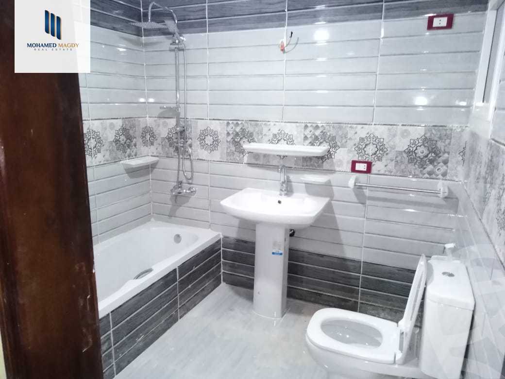 https://aqarmap.com.eg/en/listing/5924008-for-sale-cairo-6th-of-october-compounds-el-maamoura-compound