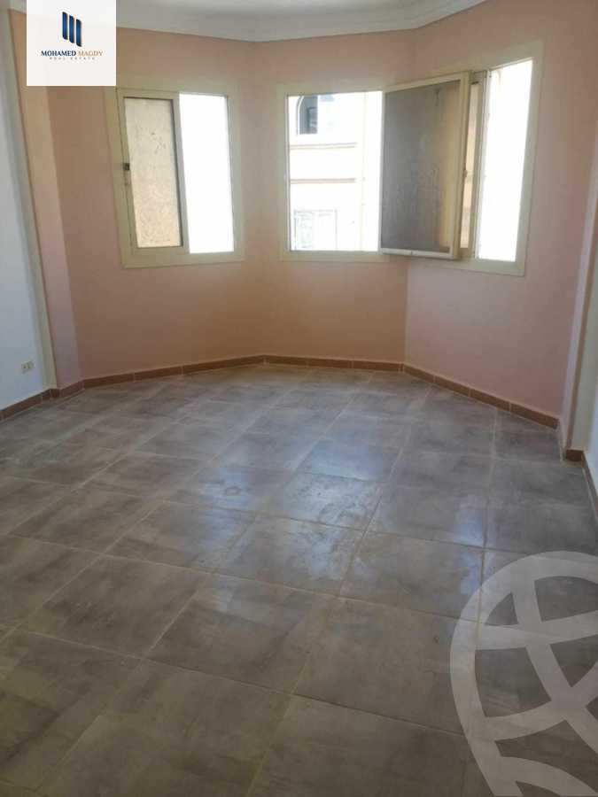 https://aqarmap.com.eg/ar/listing/5924148-for-sale-cairo-6th-of-october-compounds-dream-land-flower-resort