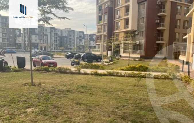 https://aqarmap.com.eg/en/listing/5931317-for-sale-cairo-6th-of-october-compounds-jn-ktwbr