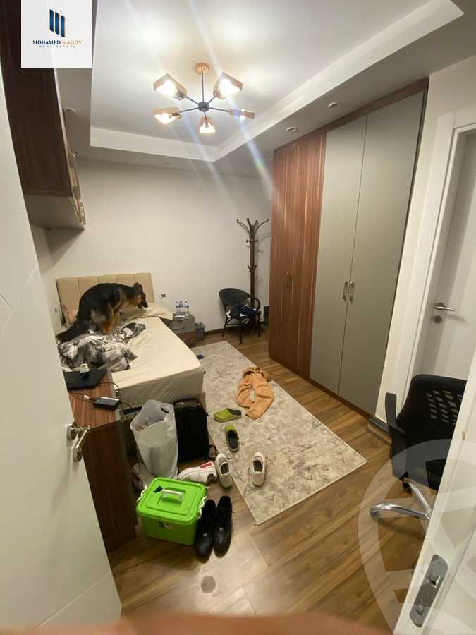 https://aqarmap.com.eg/en/listing/5948298-for-sale-cairo-6th-of-october-compounds-pyramids-walk