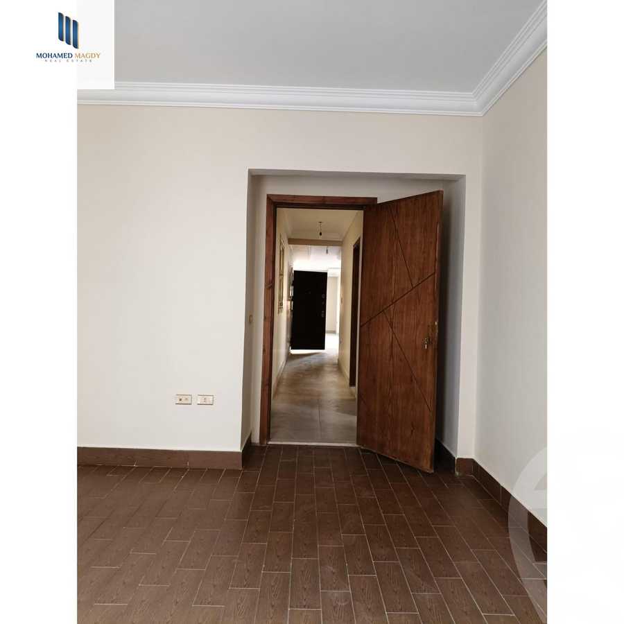 https://aqarmap.com.eg/ar/listing/5954129-for-sale-cairo-el-sheikh-zayed-city-el-hay-eltaseaa-area-1-el-bostan-st