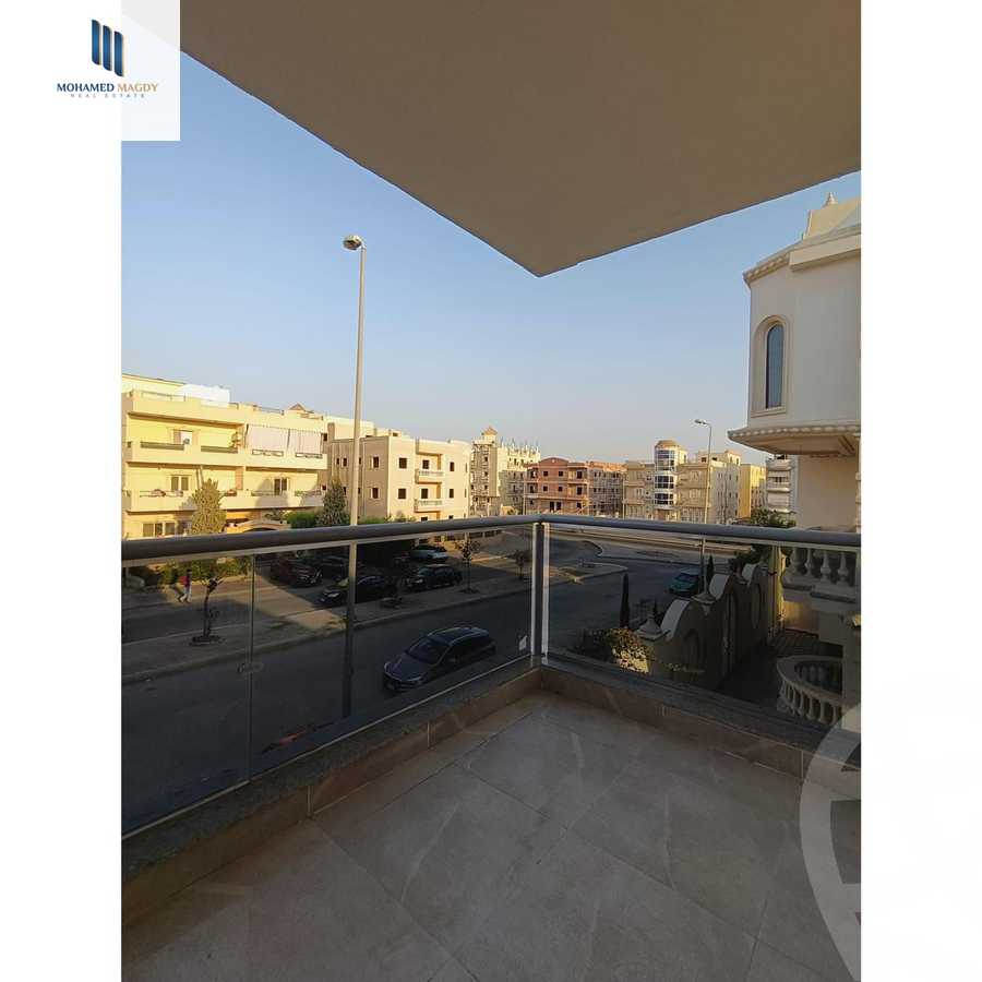 https://aqarmap.com.eg/ar/listing/5954129-for-sale-cairo-el-sheikh-zayed-city-el-hay-eltaseaa-area-1-el-bostan-st