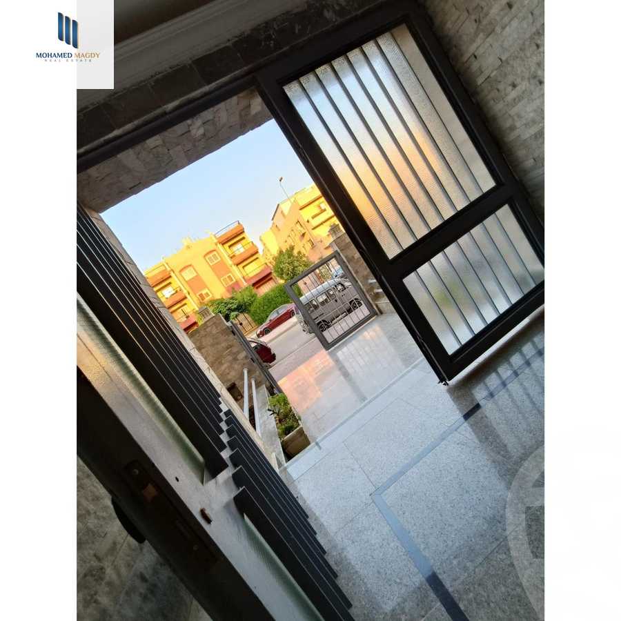 https://aqarmap.com.eg/ar/listing/5954129-for-sale-cairo-el-sheikh-zayed-city-el-hay-eltaseaa-area-1-el-bostan-st