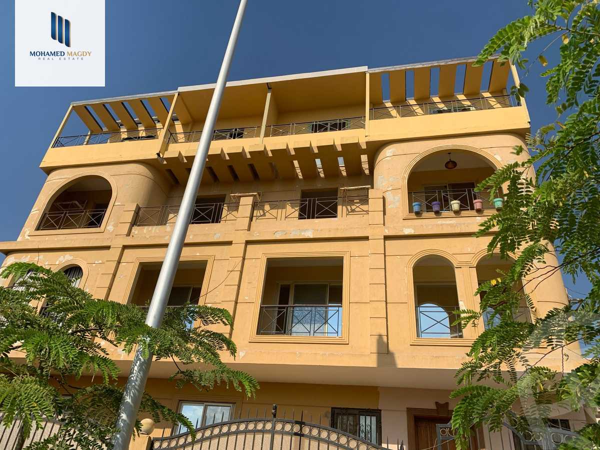 https://aqarmap.com.eg/en/listing/5960684-for-sale-cairo-el-sheikh-zayed-city-el-hay-elasher-street-100