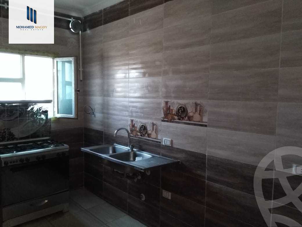 https://aqarmap.com.eg/ar/listing/5960726-for-sale-cairo-el-sheikh-zayed-city-el-hay-el-hady-ashaer-area-1-street-16