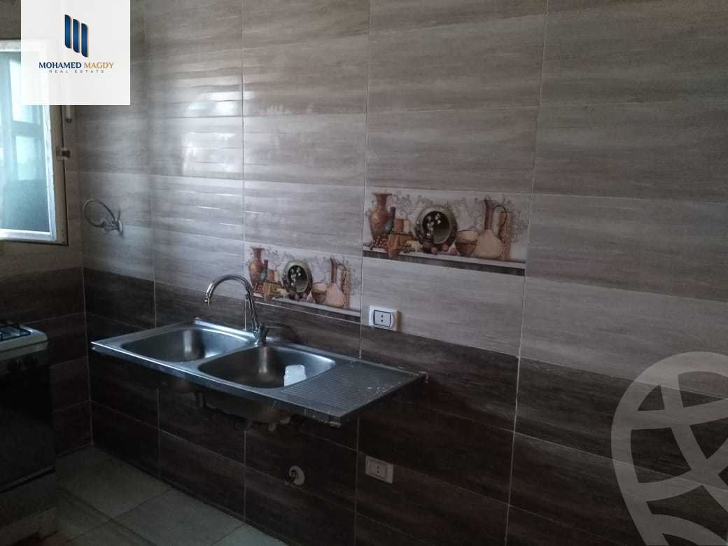 https://aqarmap.com.eg/ar/listing/5960726-for-sale-cairo-el-sheikh-zayed-city-el-hay-el-hady-ashaer-area-1-street-16