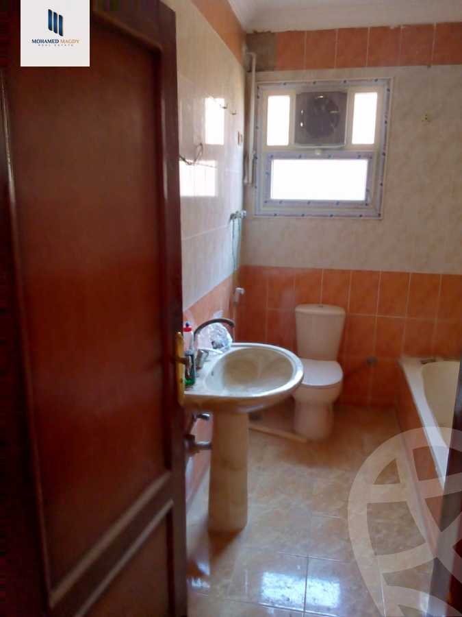https://aqarmap.com.eg/en/listing/5963733-for-sale-cairo-el-sheikh-zayed-city-el-hay-elthaleth-shr-26