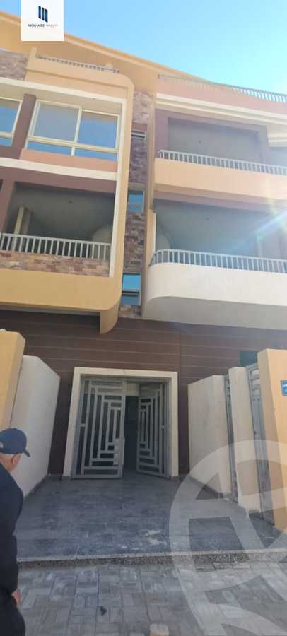 https://aqarmap.com.eg/ar/listing/5963765-for-sale-cairo-el-sheikh-zayed-city-el-hay-el-khames-lhry