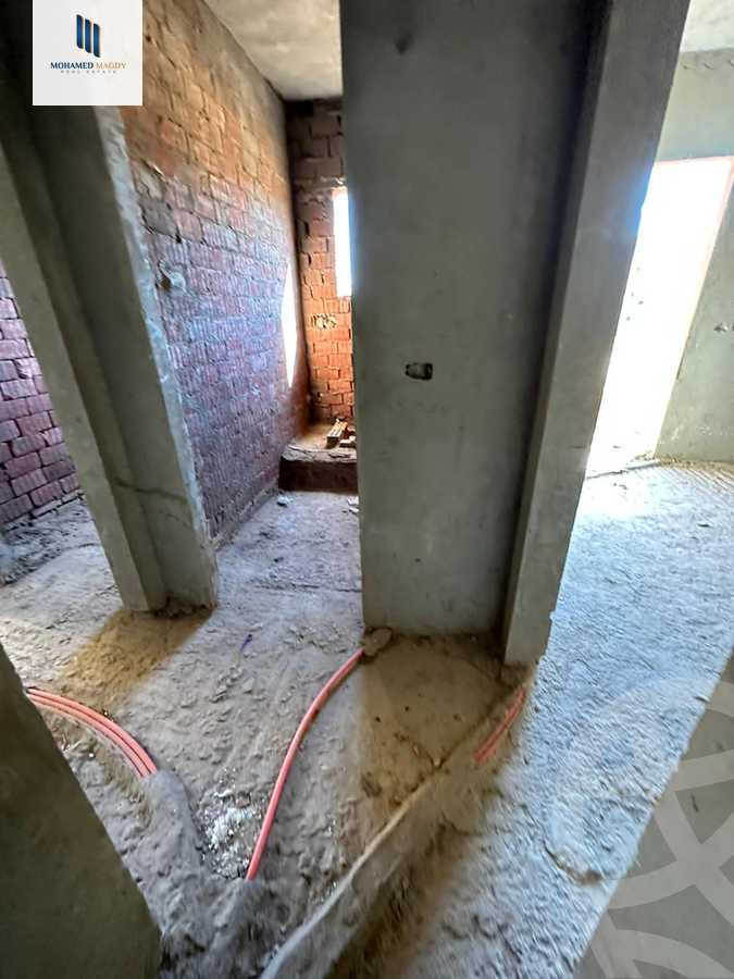https://aqarmap.com.eg/ar/listing/5963765-for-sale-cairo-el-sheikh-zayed-city-el-hay-el-khames-lhry