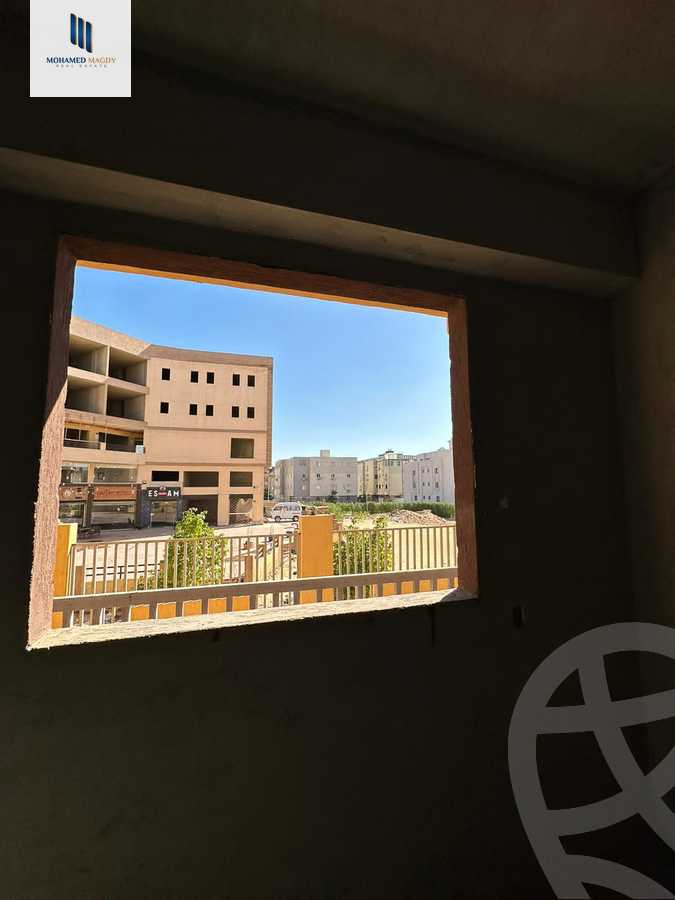 https://aqarmap.com.eg/ar/listing/5963765-for-sale-cairo-el-sheikh-zayed-city-el-hay-el-khames-lhry