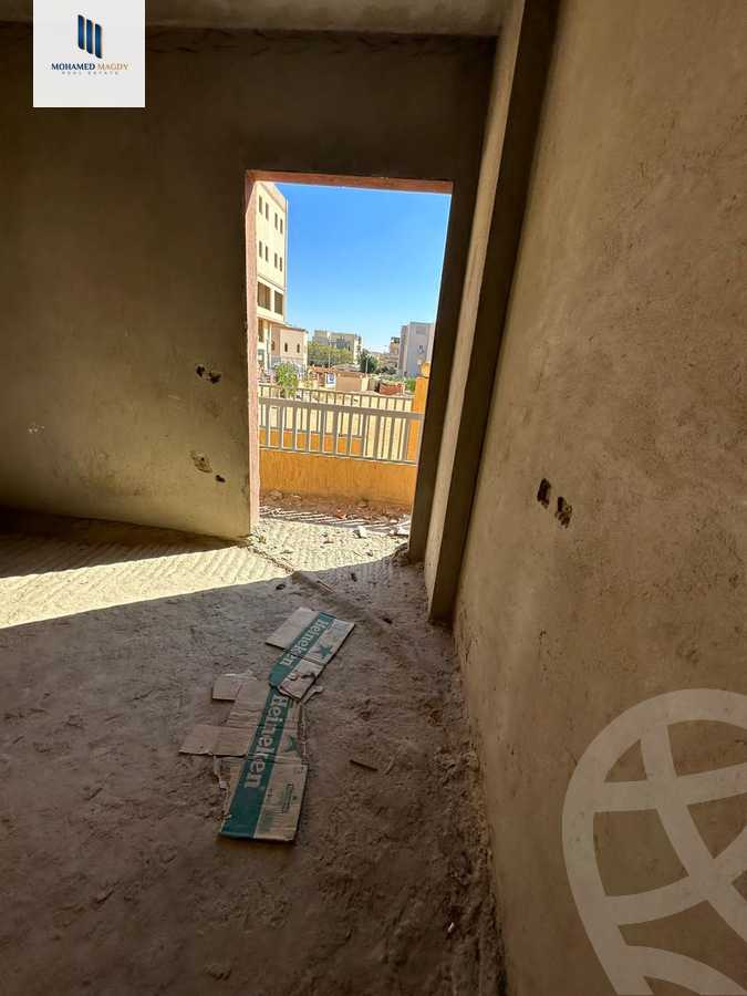 https://aqarmap.com.eg/ar/listing/5963765-for-sale-cairo-el-sheikh-zayed-city-el-hay-el-khames-lhry