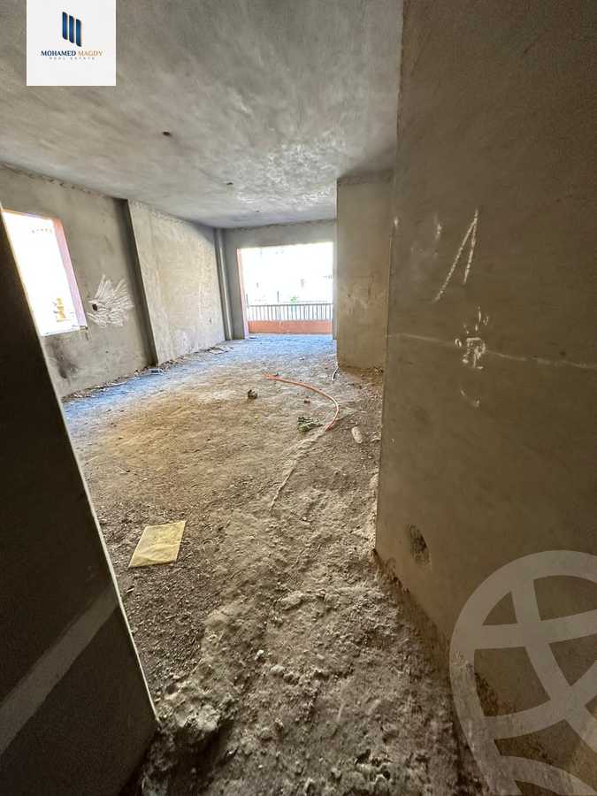 https://aqarmap.com.eg/ar/listing/5963765-for-sale-cairo-el-sheikh-zayed-city-el-hay-el-khames-lhry