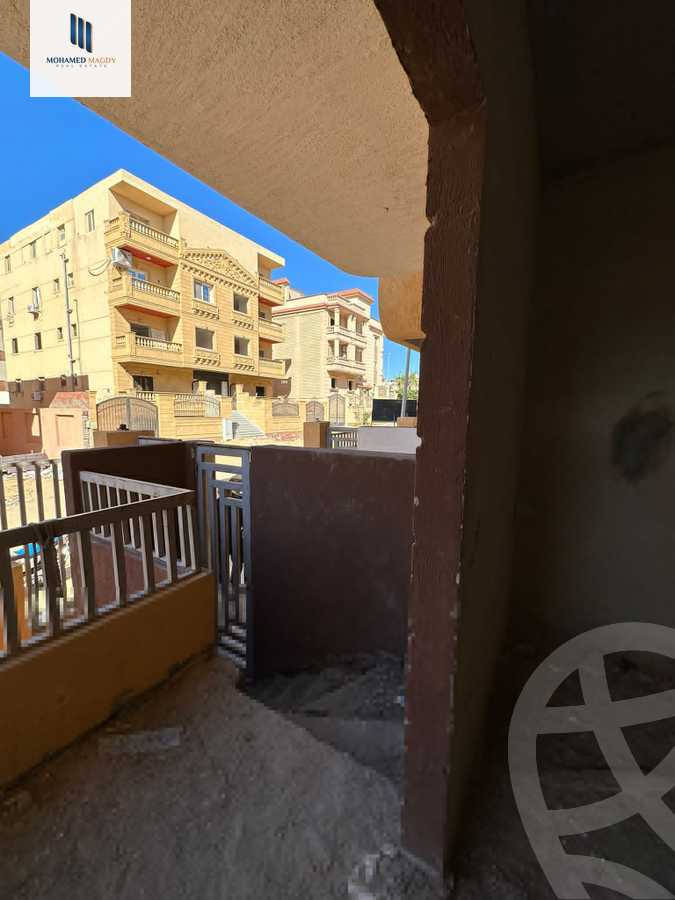 https://aqarmap.com.eg/ar/listing/5963765-for-sale-cairo-el-sheikh-zayed-city-el-hay-el-khames-lhry