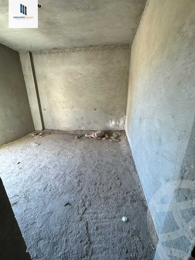 https://aqarmap.com.eg/ar/listing/5963765-for-sale-cairo-el-sheikh-zayed-city-el-hay-el-khames-lhry