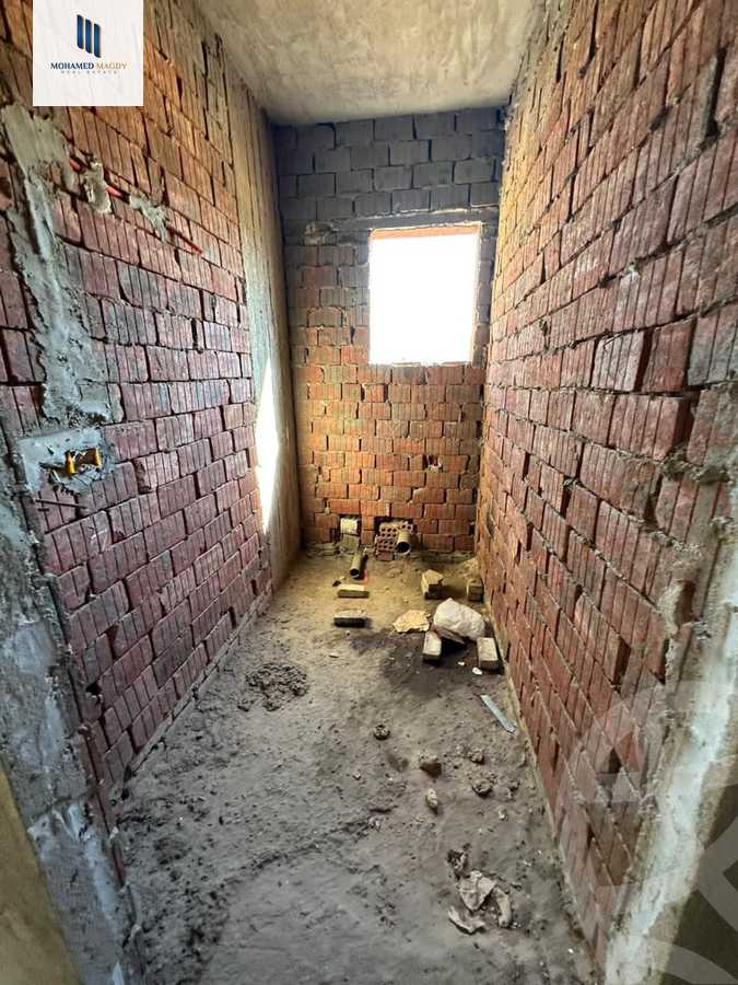 https://aqarmap.com.eg/ar/listing/5963765-for-sale-cairo-el-sheikh-zayed-city-el-hay-el-khames-lhry