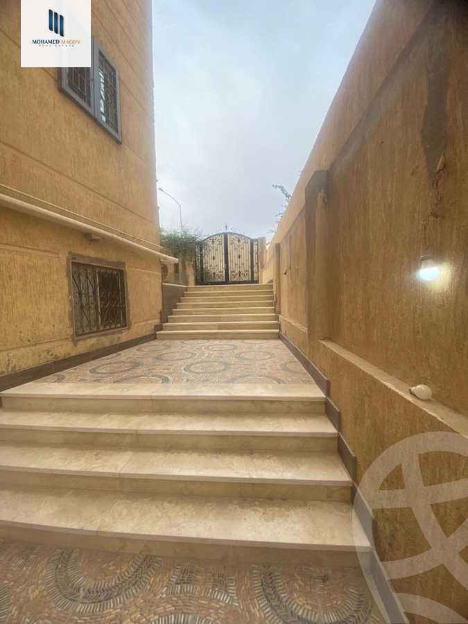 https://aqarmap.com.eg/en/listing/5980570-for-sale-cairo-6th-of-october-featured-neighborhood-fourth-touristic-village-hussein-mohamed-nassar-st