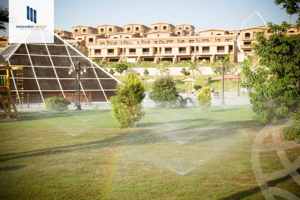 https://aqarmap.com.eg/en/listing/6001141-for-sale-cairo-6th-of-october-compounds-pyramids-walk