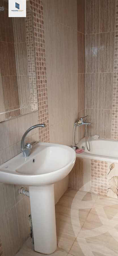 https://aqarmap.com.eg/en/listing/5751774-for-sale-cairo-el-sheikh-zayed-city-el-hay-elasher-street-100