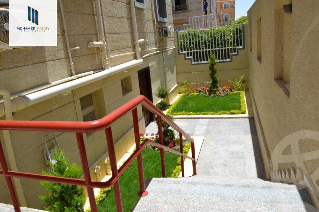 https://aqarmap.com.eg/en/listing/6012951-for-sale-cairo-6th-of-october-garb-someed-neighborhood-12th