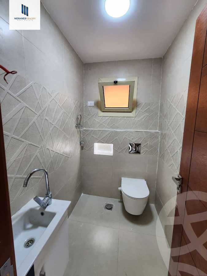 https://aqarmap.com.eg/ar/listing/6017922-for-sale-cairo-el-sheikh-zayed-city-compounds-el-khamayel