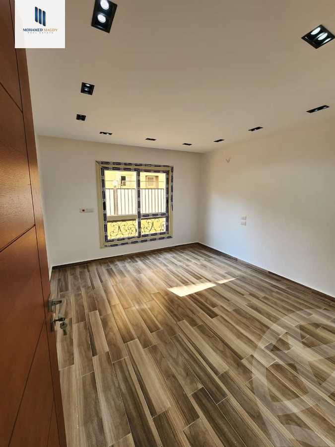 https://aqarmap.com.eg/ar/listing/6017922-for-sale-cairo-el-sheikh-zayed-city-compounds-el-khamayel