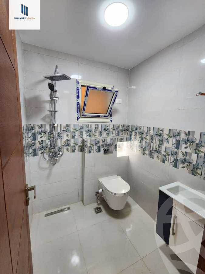 https://aqarmap.com.eg/ar/listing/6017922-for-sale-cairo-el-sheikh-zayed-city-compounds-el-khamayel