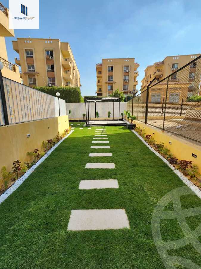 https://aqarmap.com.eg/ar/listing/6017922-for-sale-cairo-el-sheikh-zayed-city-compounds-el-khamayel
